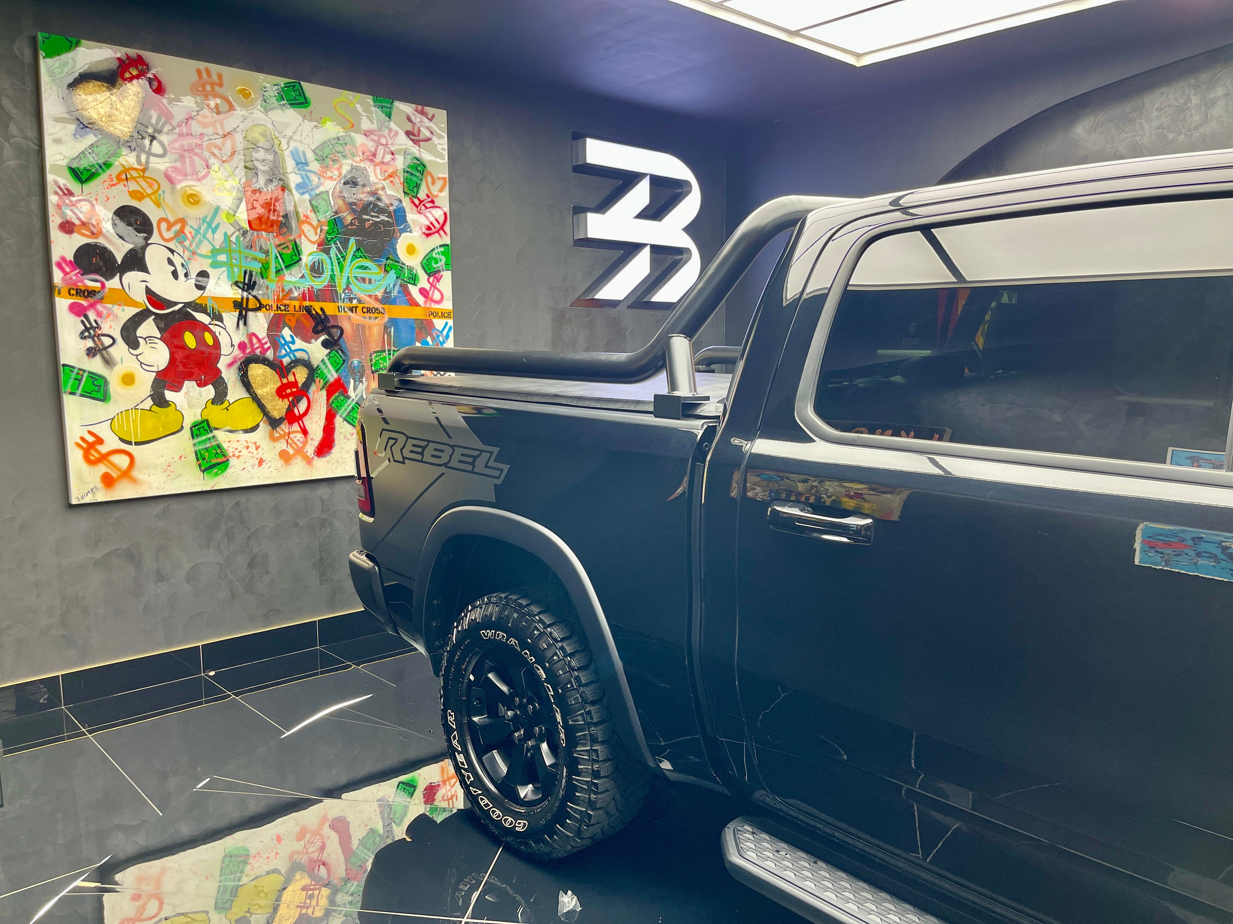 Dodge RAM 1500 5.7 L Hemi 4X4 Limited