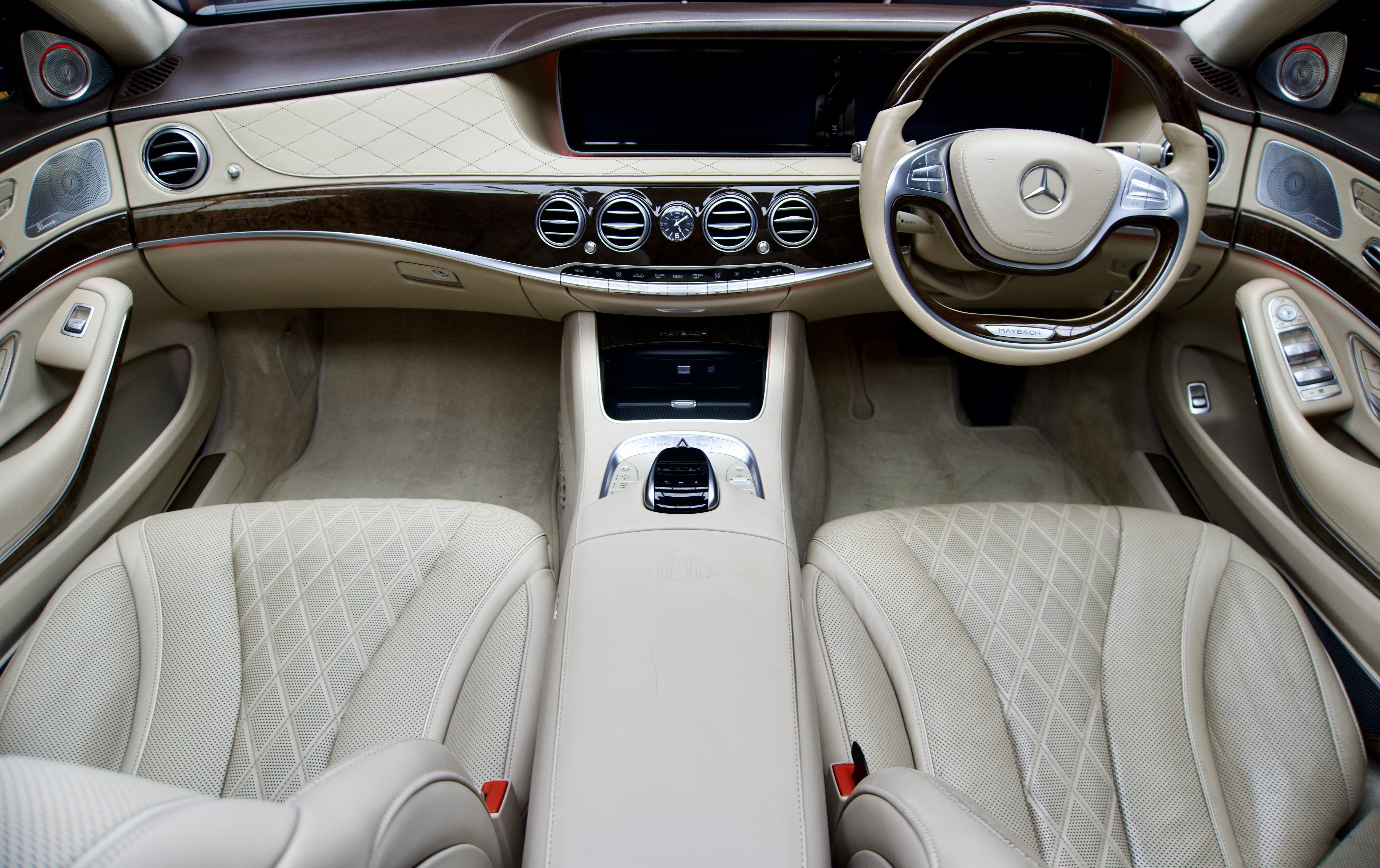 Mercedes-Maybach S-Class S600