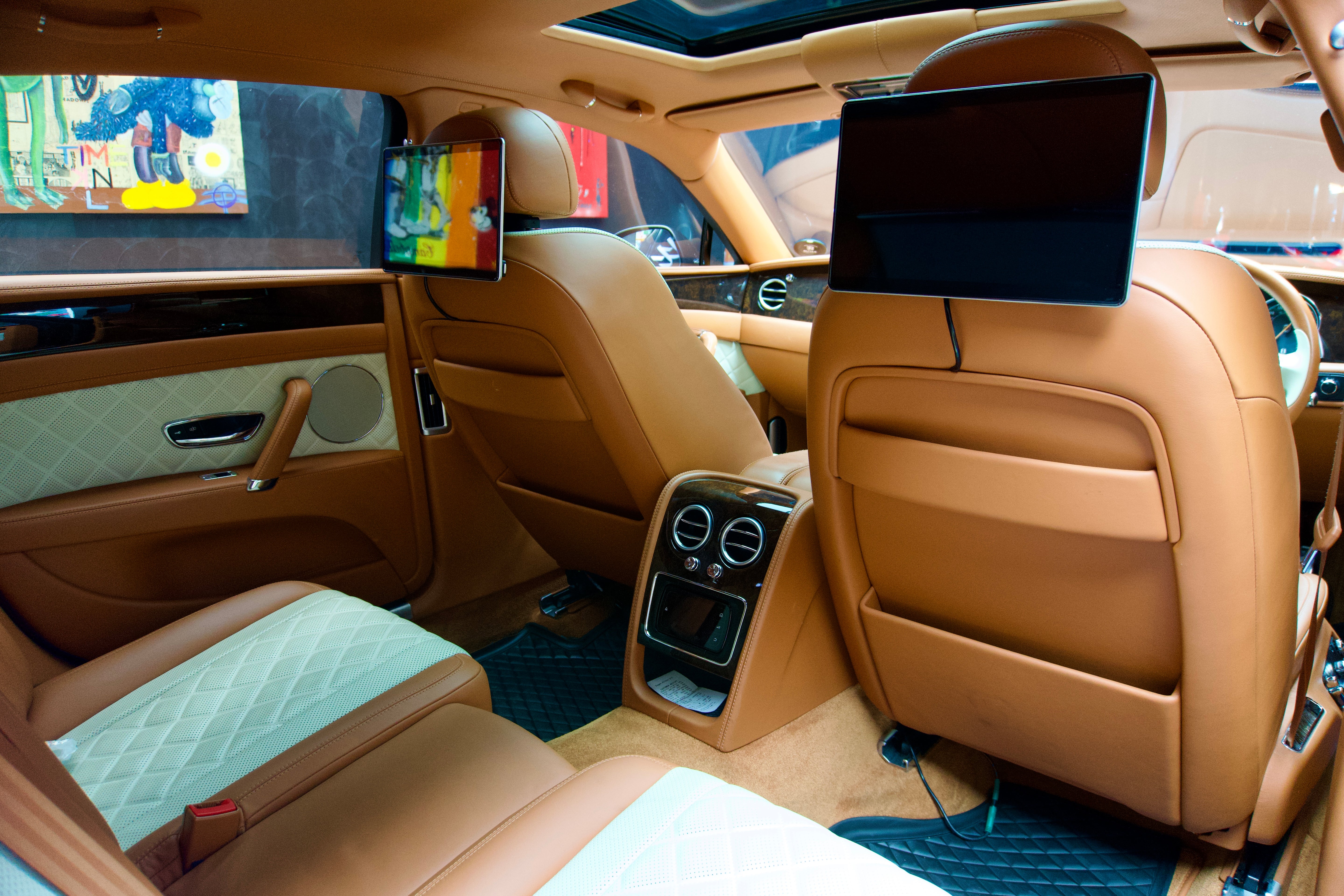 Bentley Flying Spur V8 S
