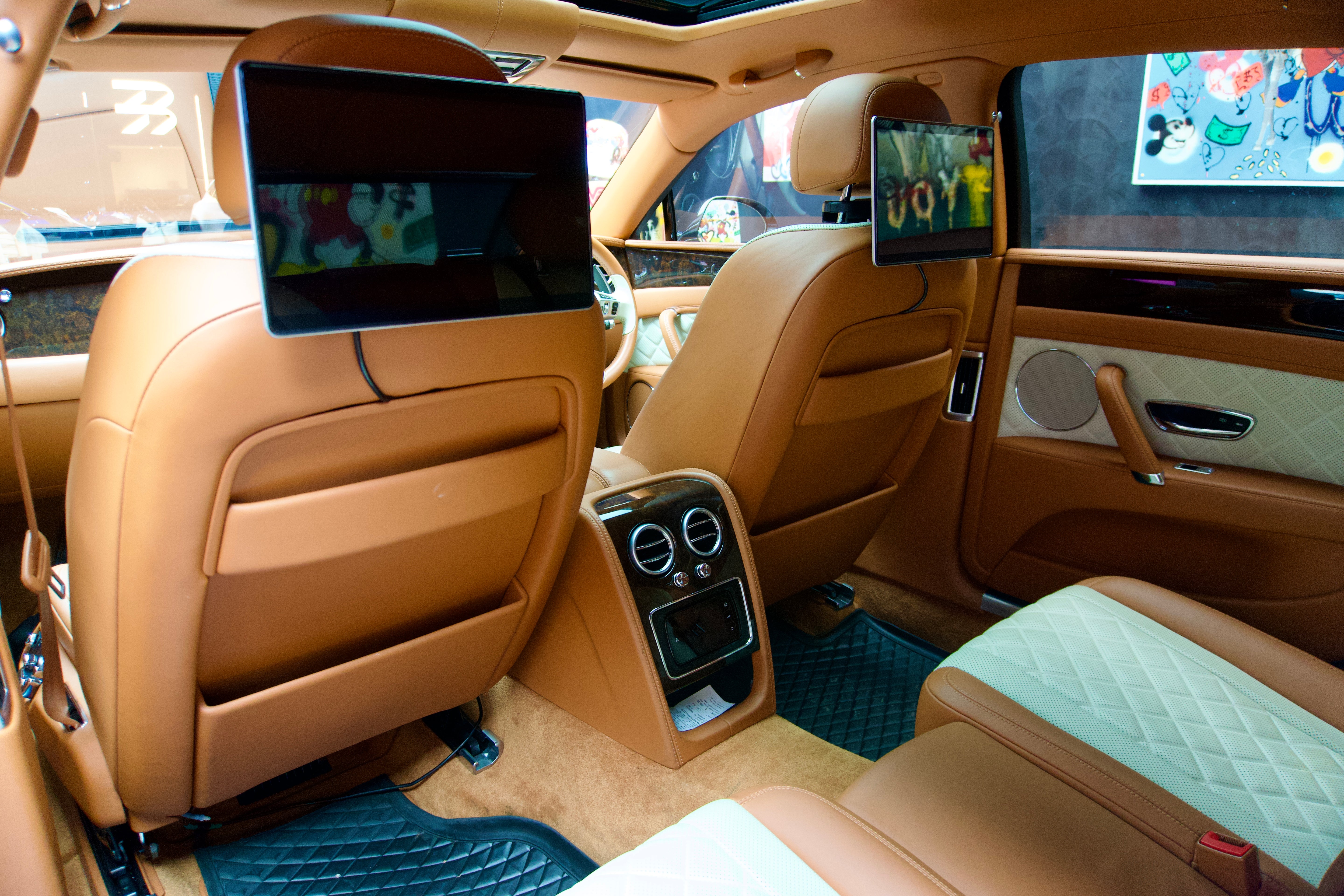Bentley Flying Spur V8 S