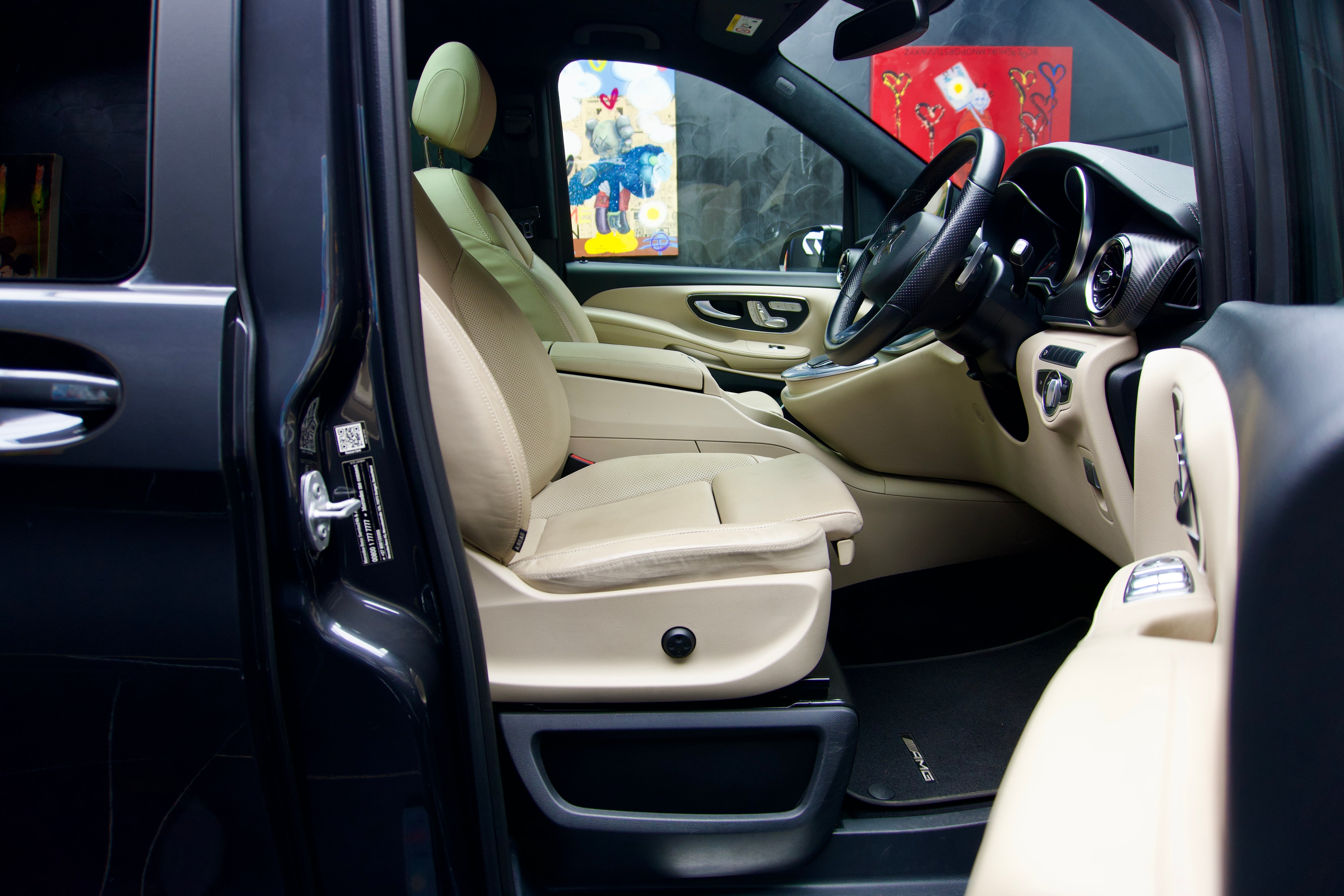 Mercedes-Benz V-Class V300d Exclusive AMG Line