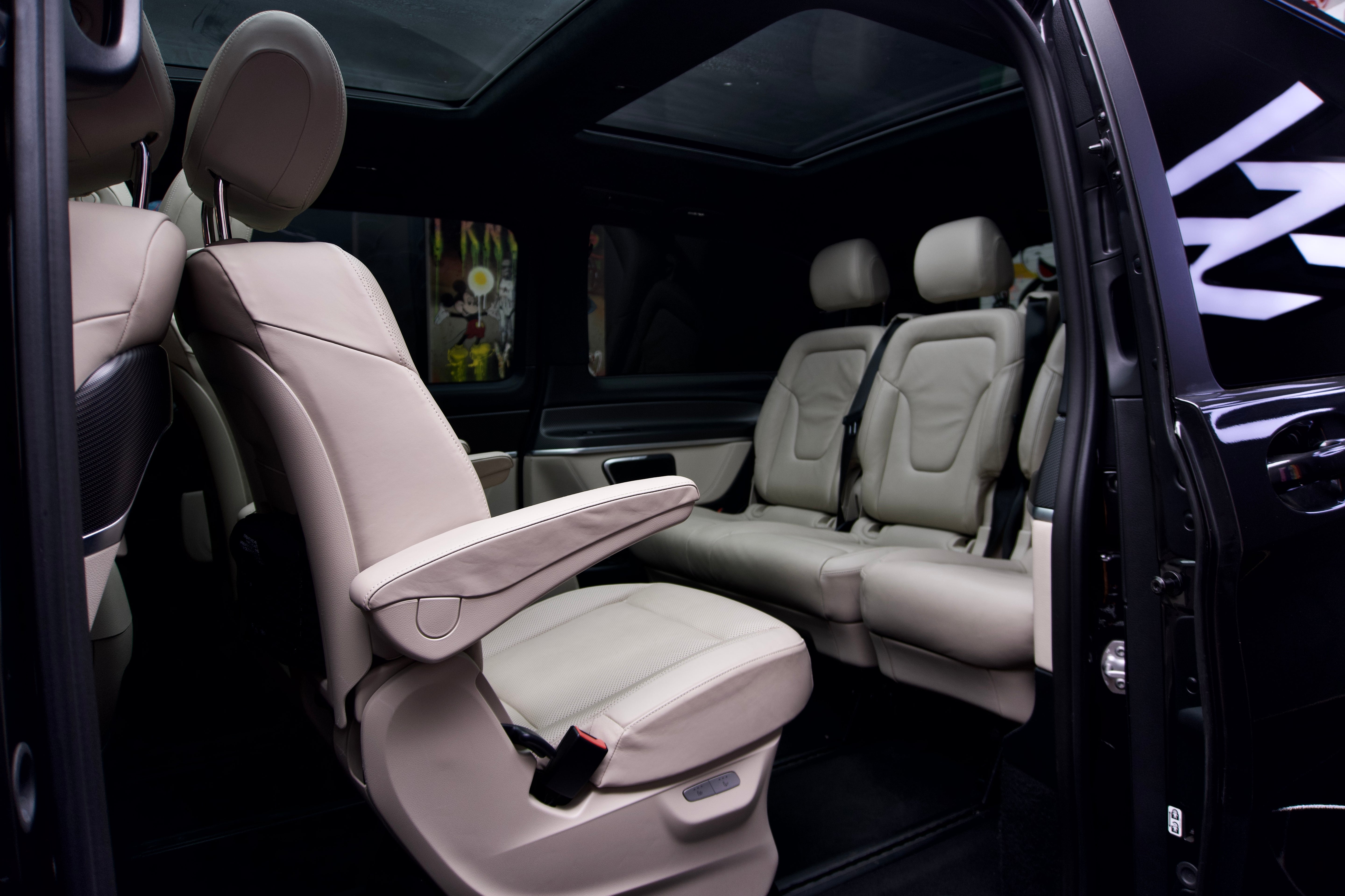 Mercedes-Benz V-Class V300d Exclusive AMG Line