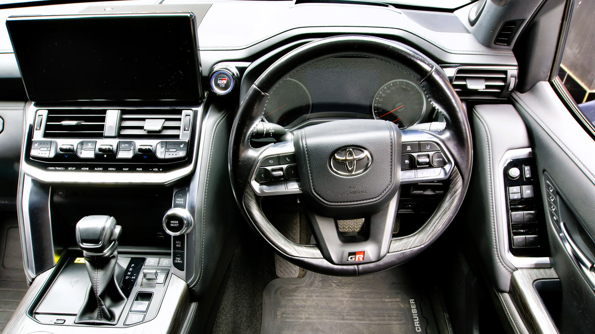 Toyota Land Cruiser 300 3.3D GR-Sport