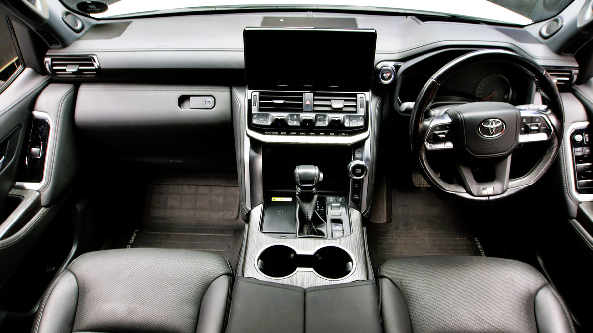 Toyota Land Cruiser 300 3.3D GR-Sport