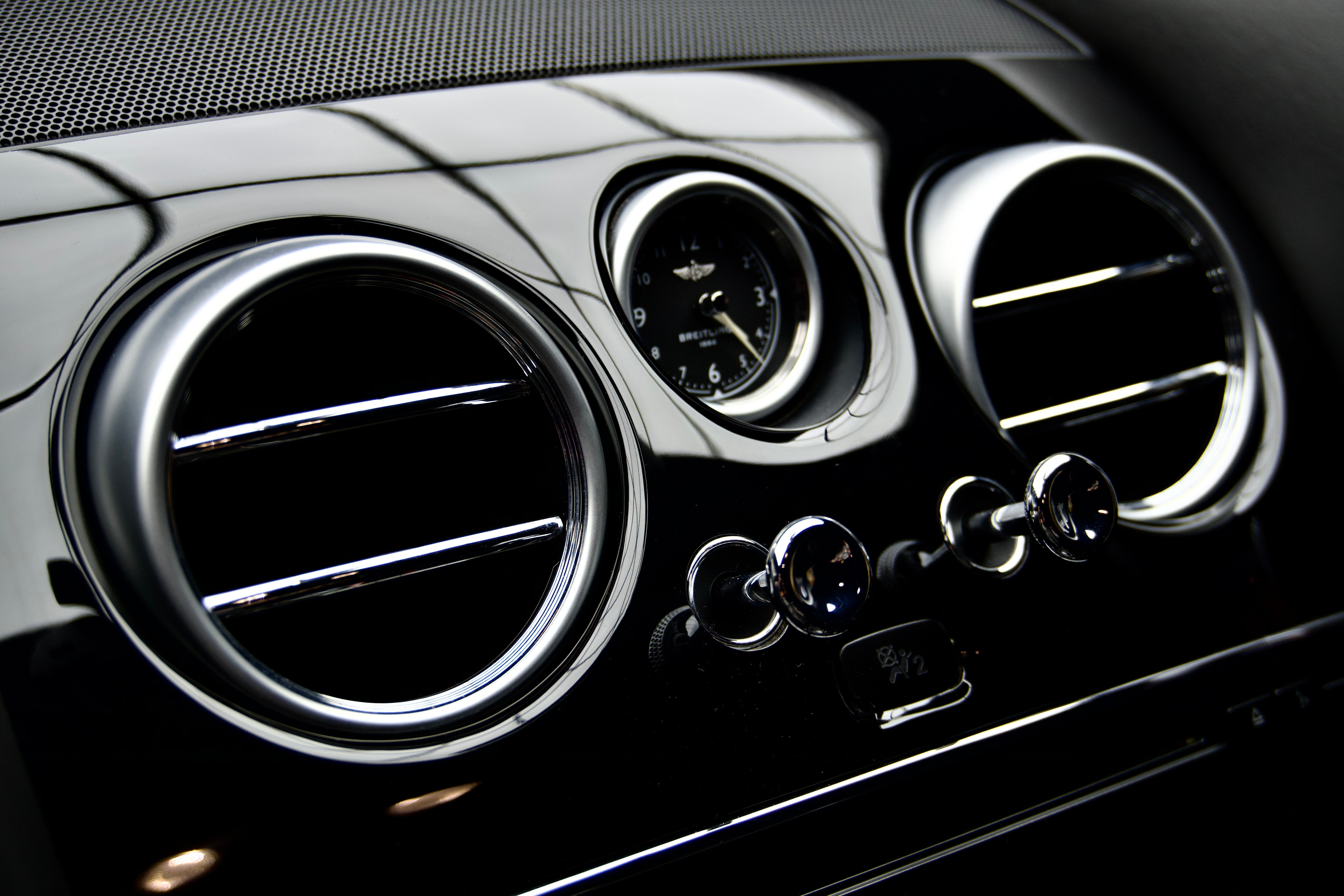 Bentley Continental GT V8 S