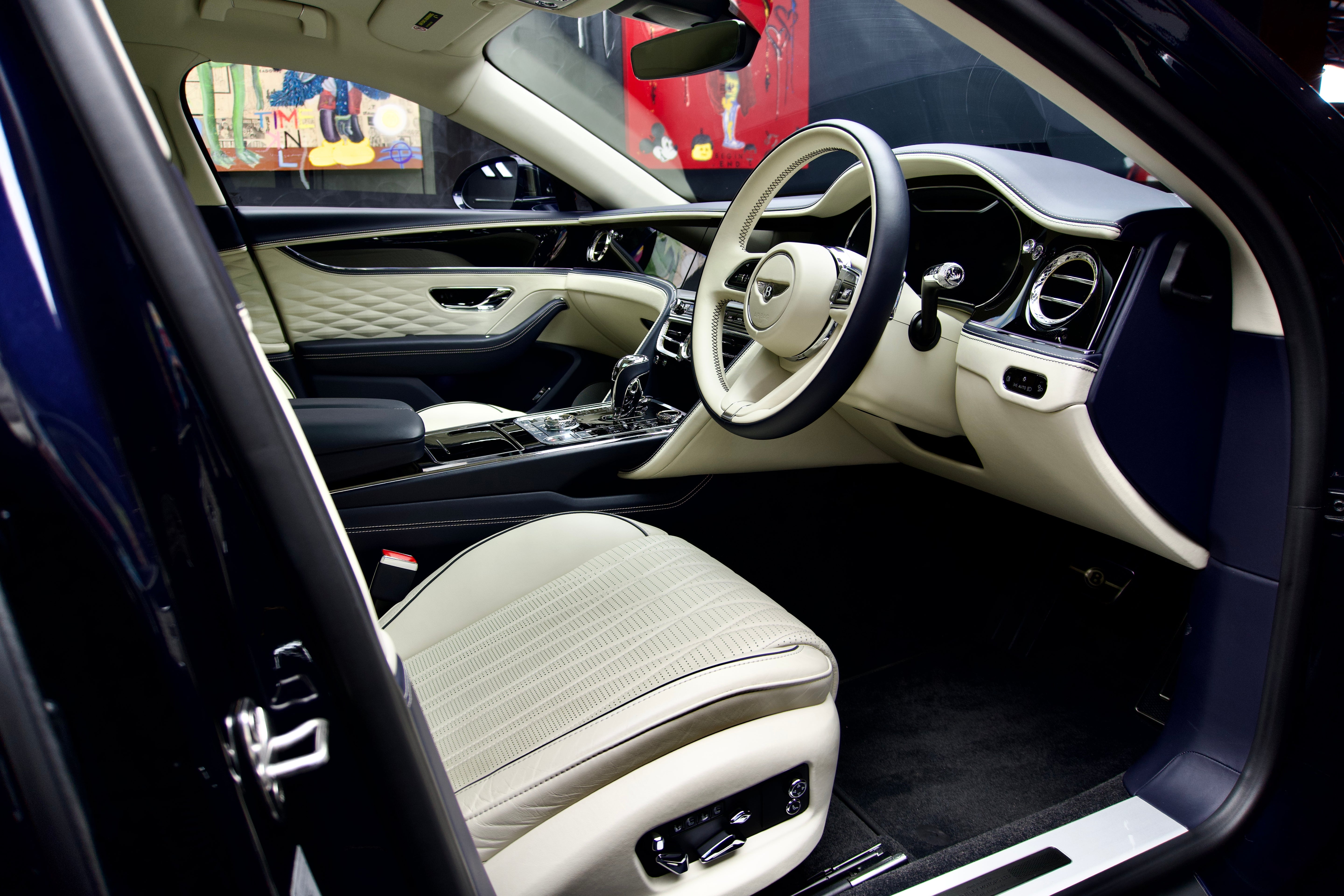Bentley Flying Spur W12