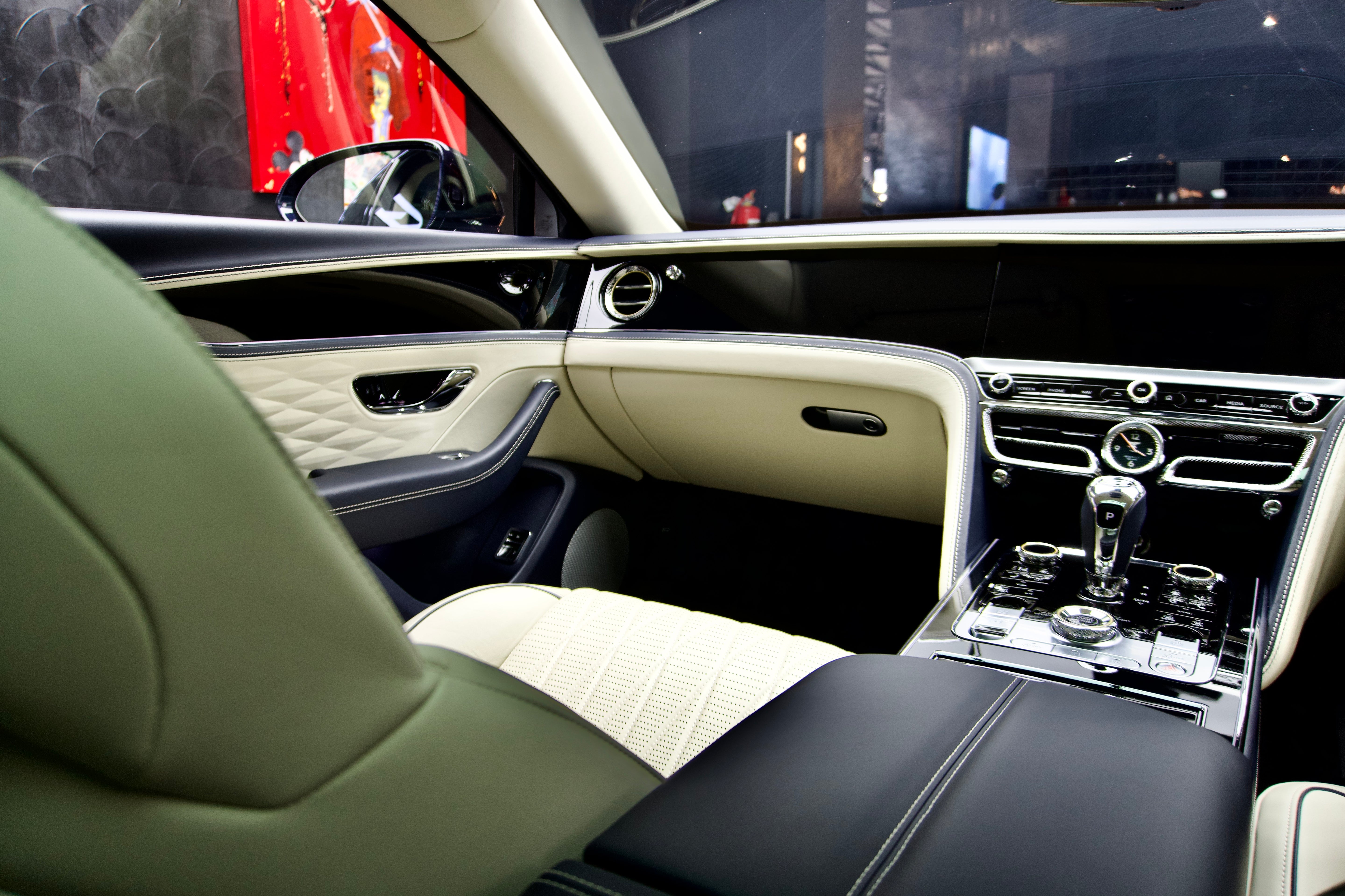 Bentley Flying Spur W12