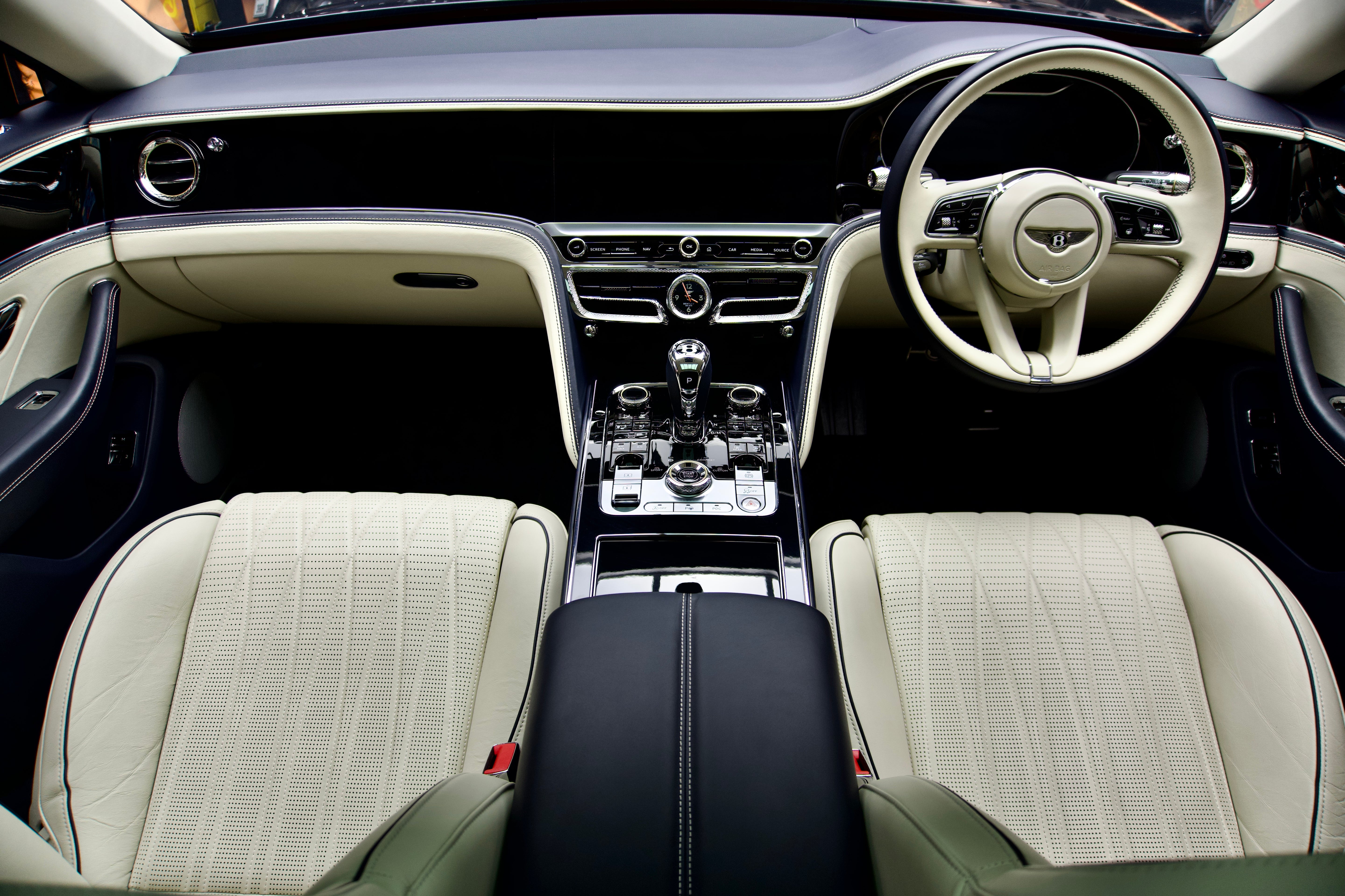 Bentley Flying Spur W12