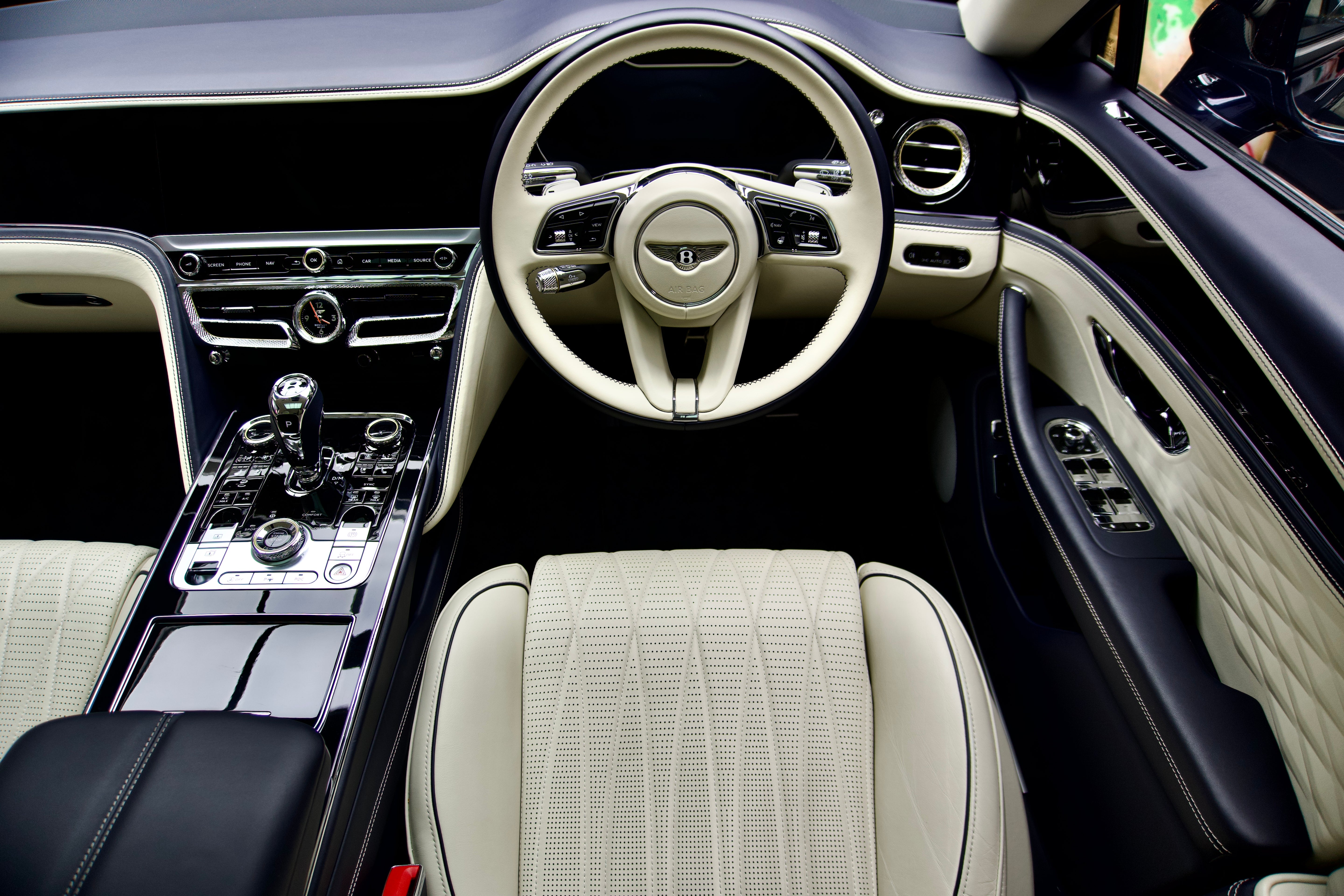Bentley Flying Spur W12