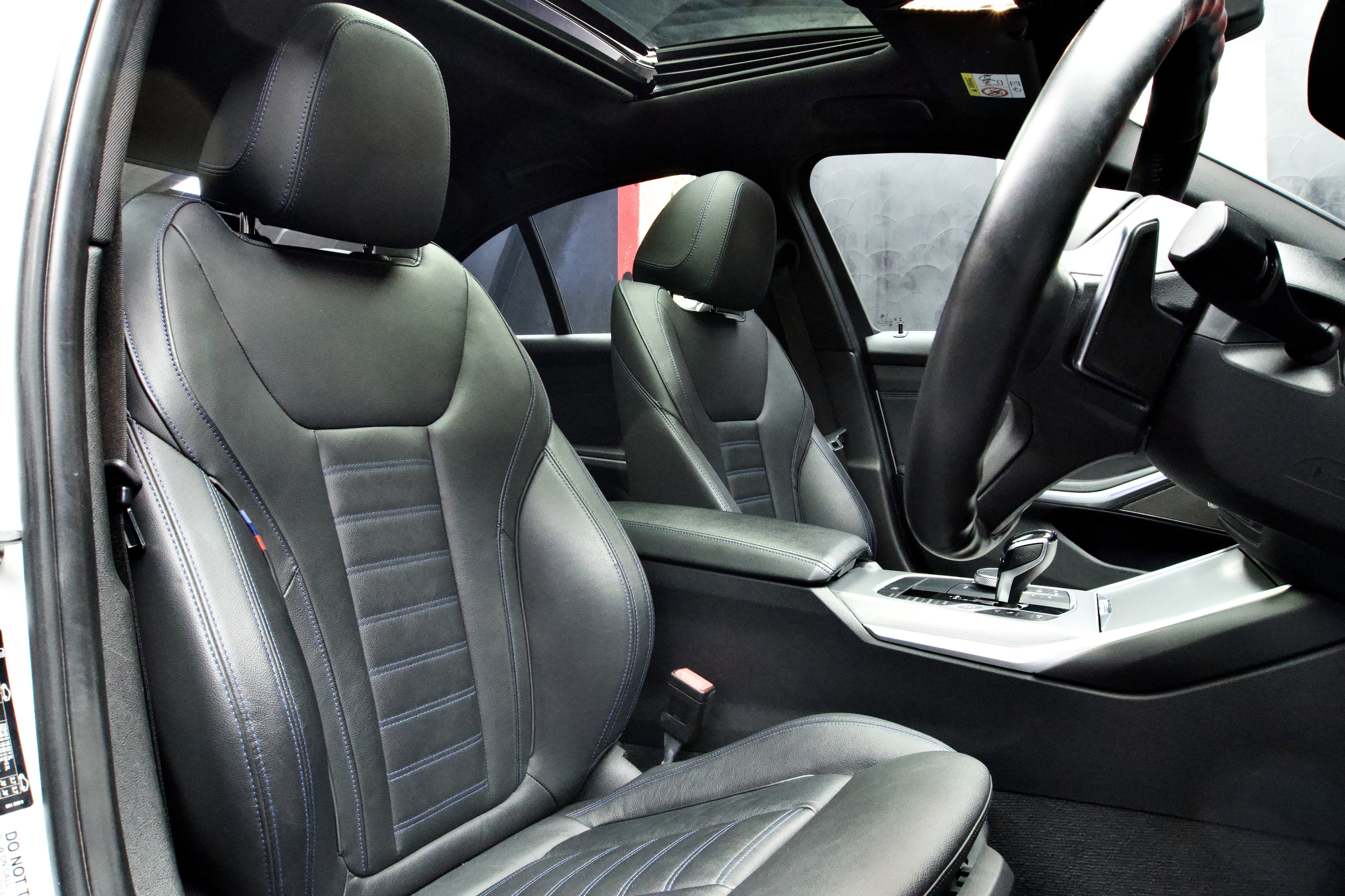 BMW 3 Series 330i M Sport Launch Edition