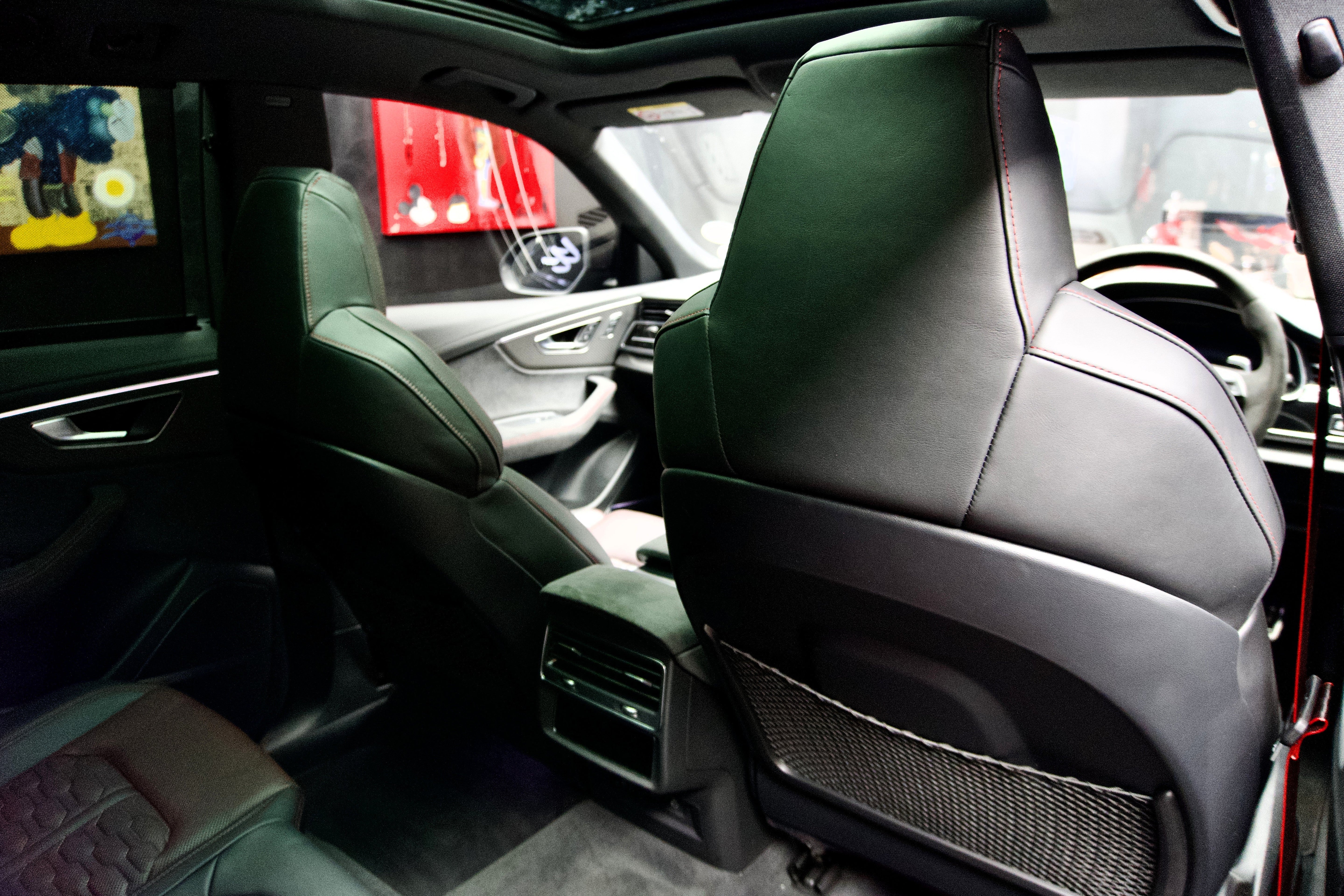 Audi RSQ8 Quattro Performance