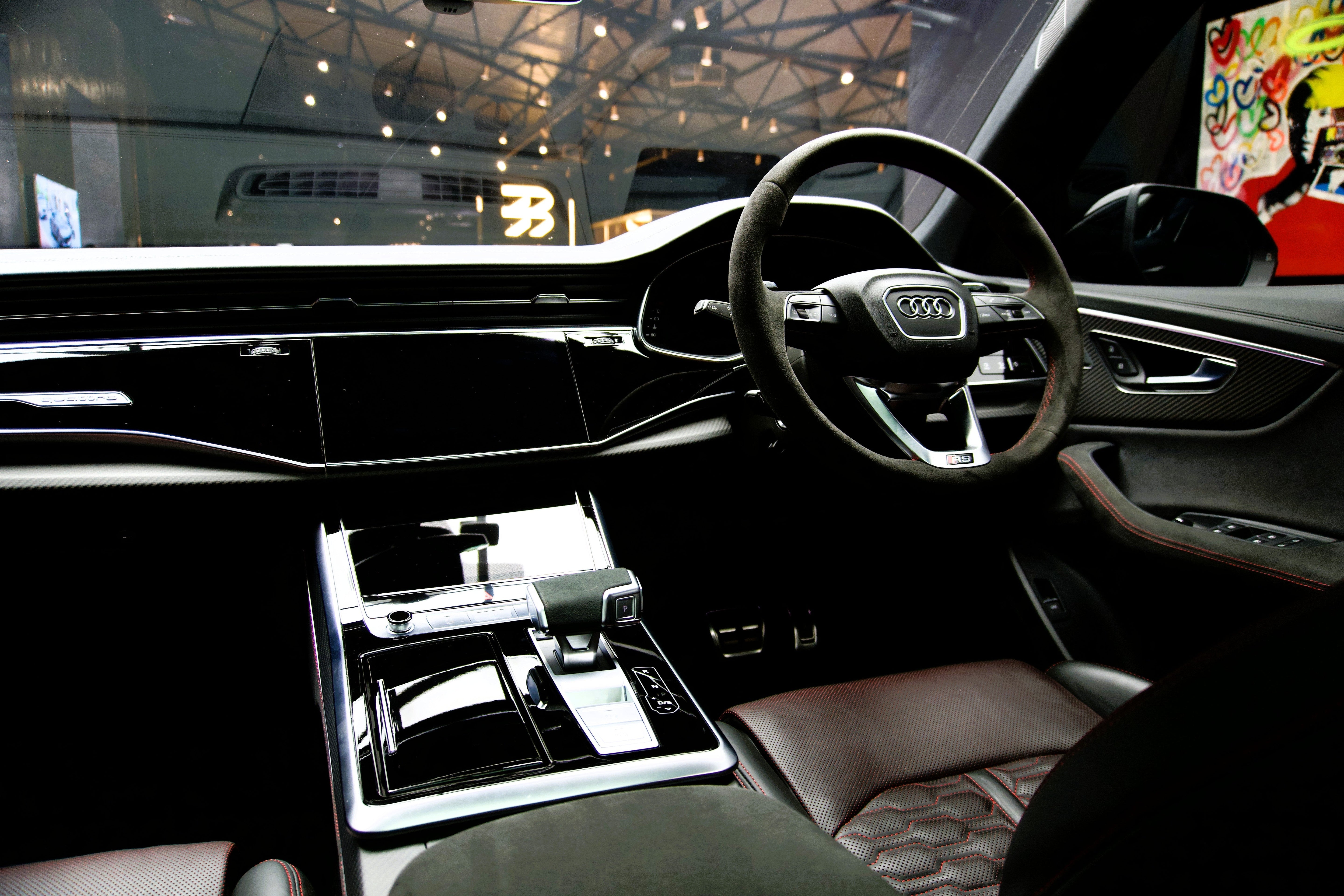 Audi RSQ8 Quattro Performance