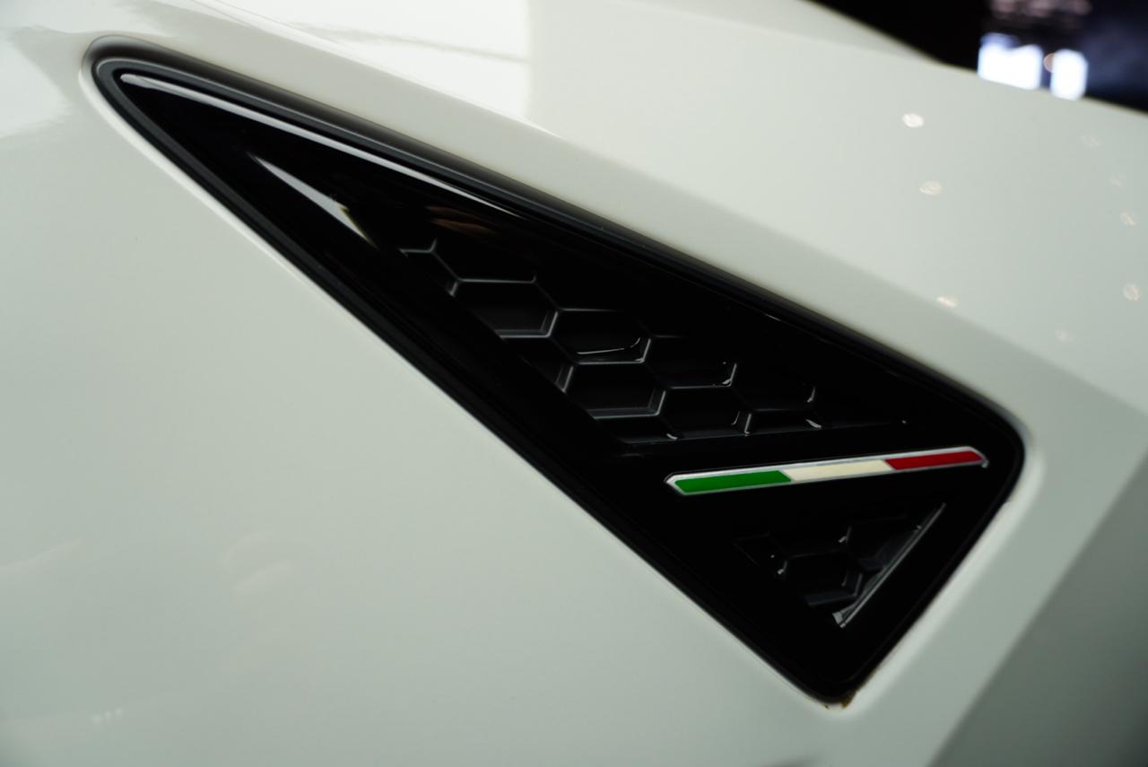 2019 Lamborghini Urus