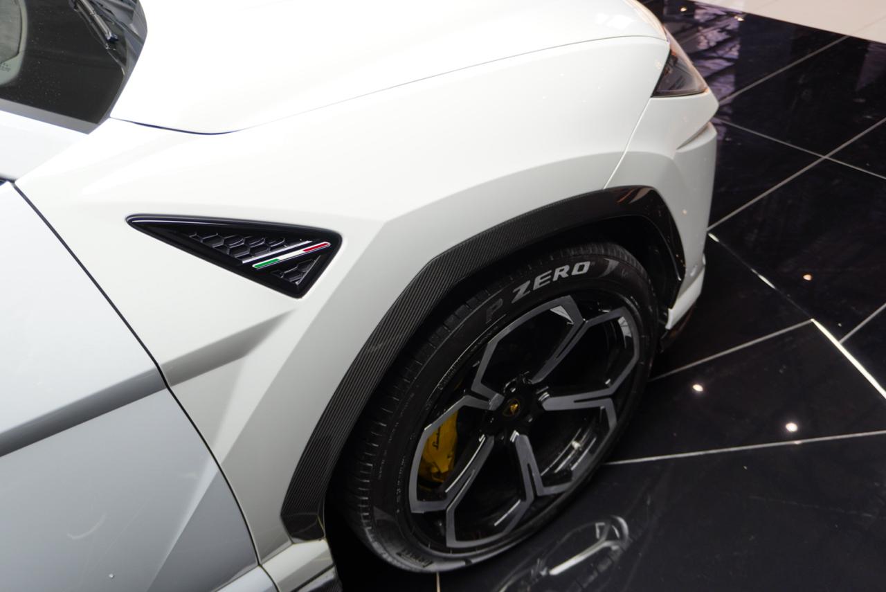 2019 Lamborghini Urus