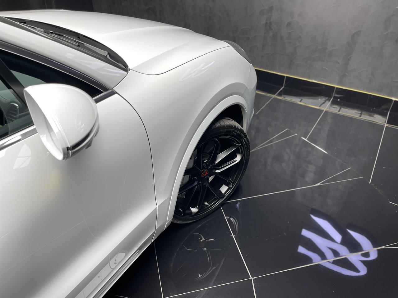 2020 Porsche Cayenne Turbo