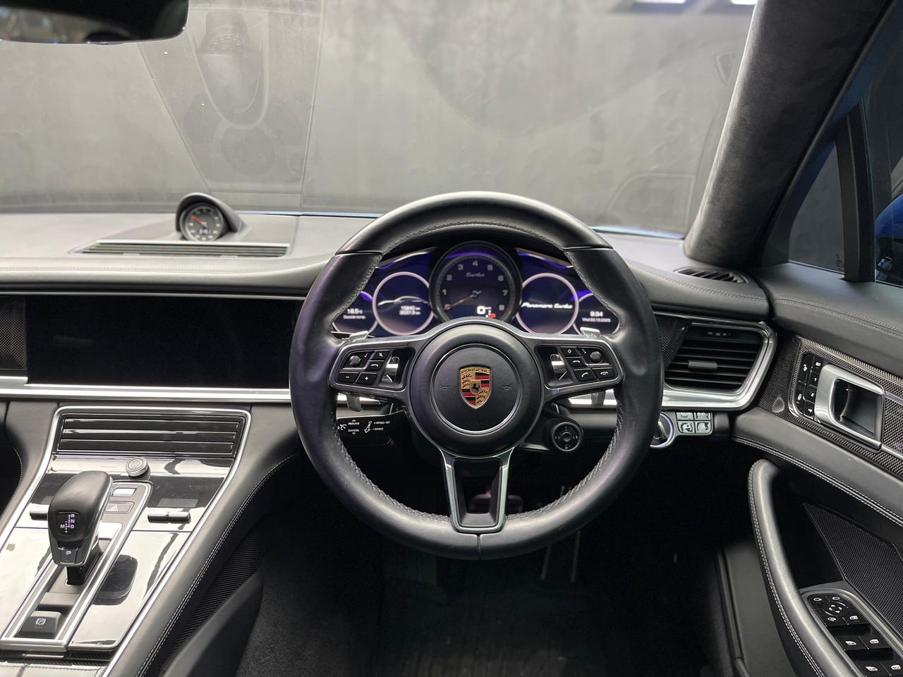 2017 Porsche Panamera Turbo