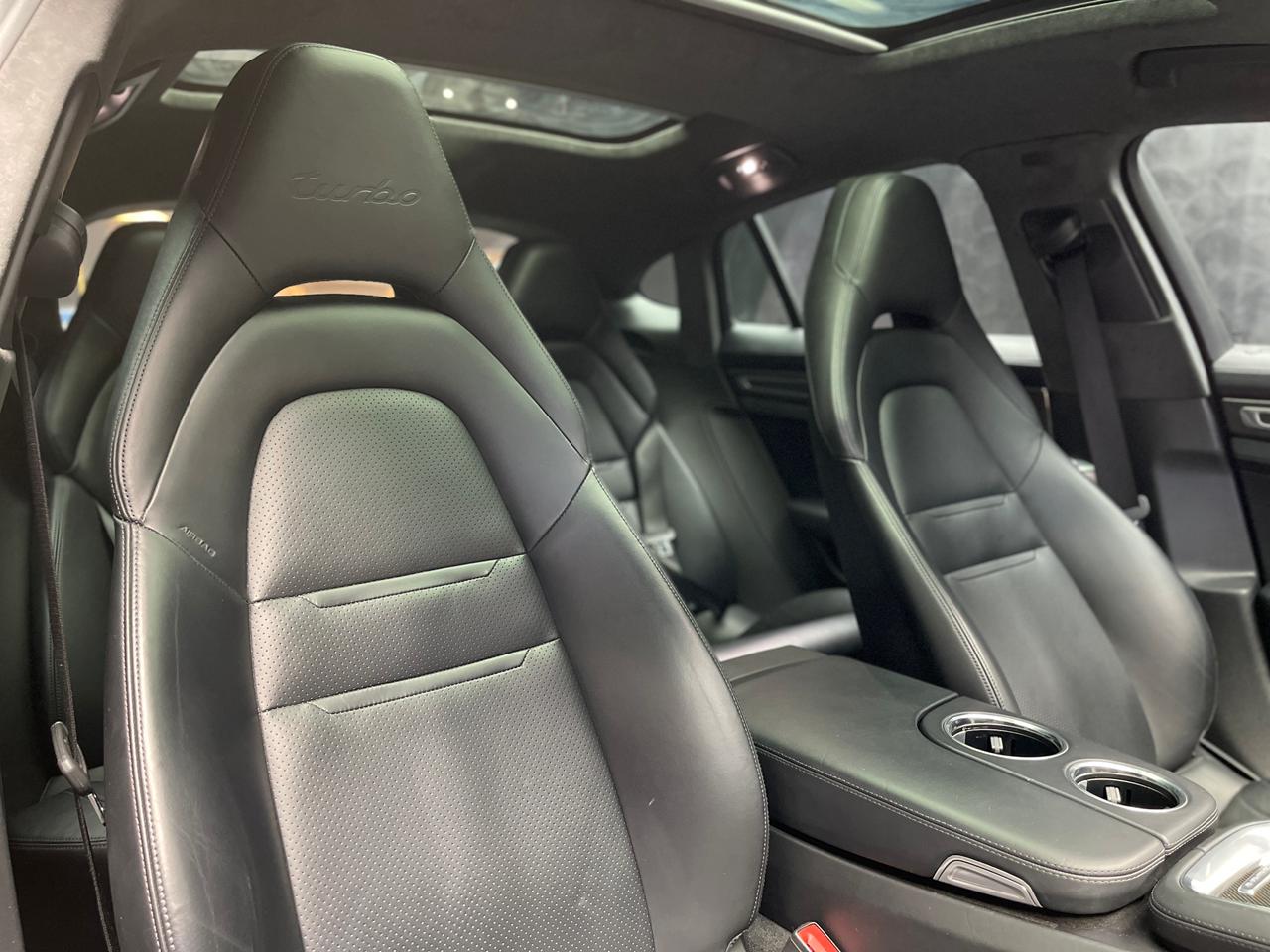 2017 Porsche Panamera Turbo