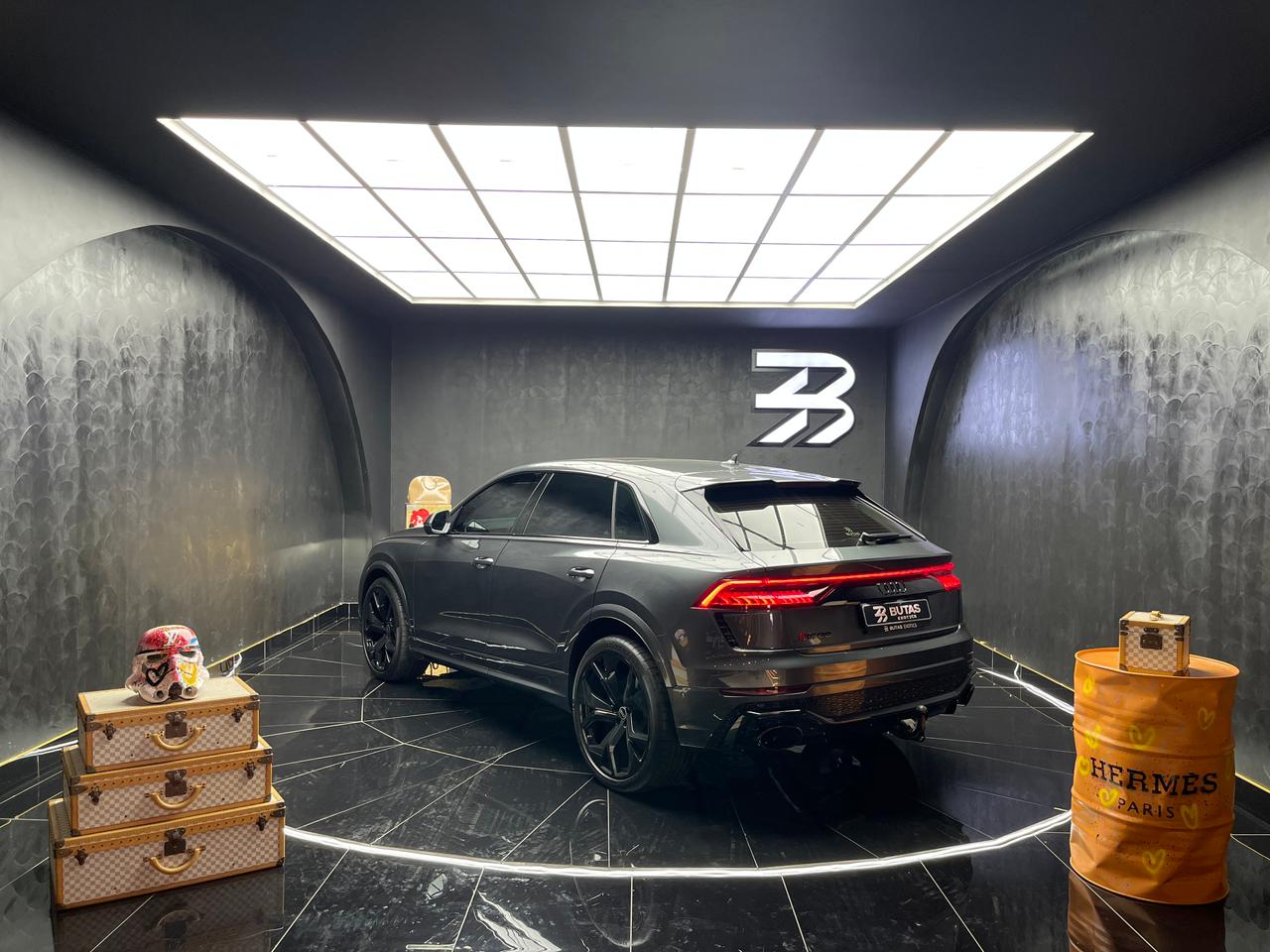 2021 Audi RSQ8 Quattro