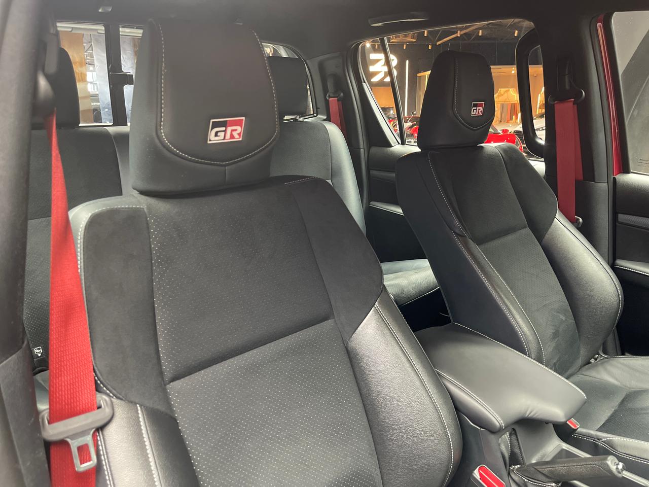 Toyota Hilux 2.8GD-6 Double Cab 4x4 GR-Sport