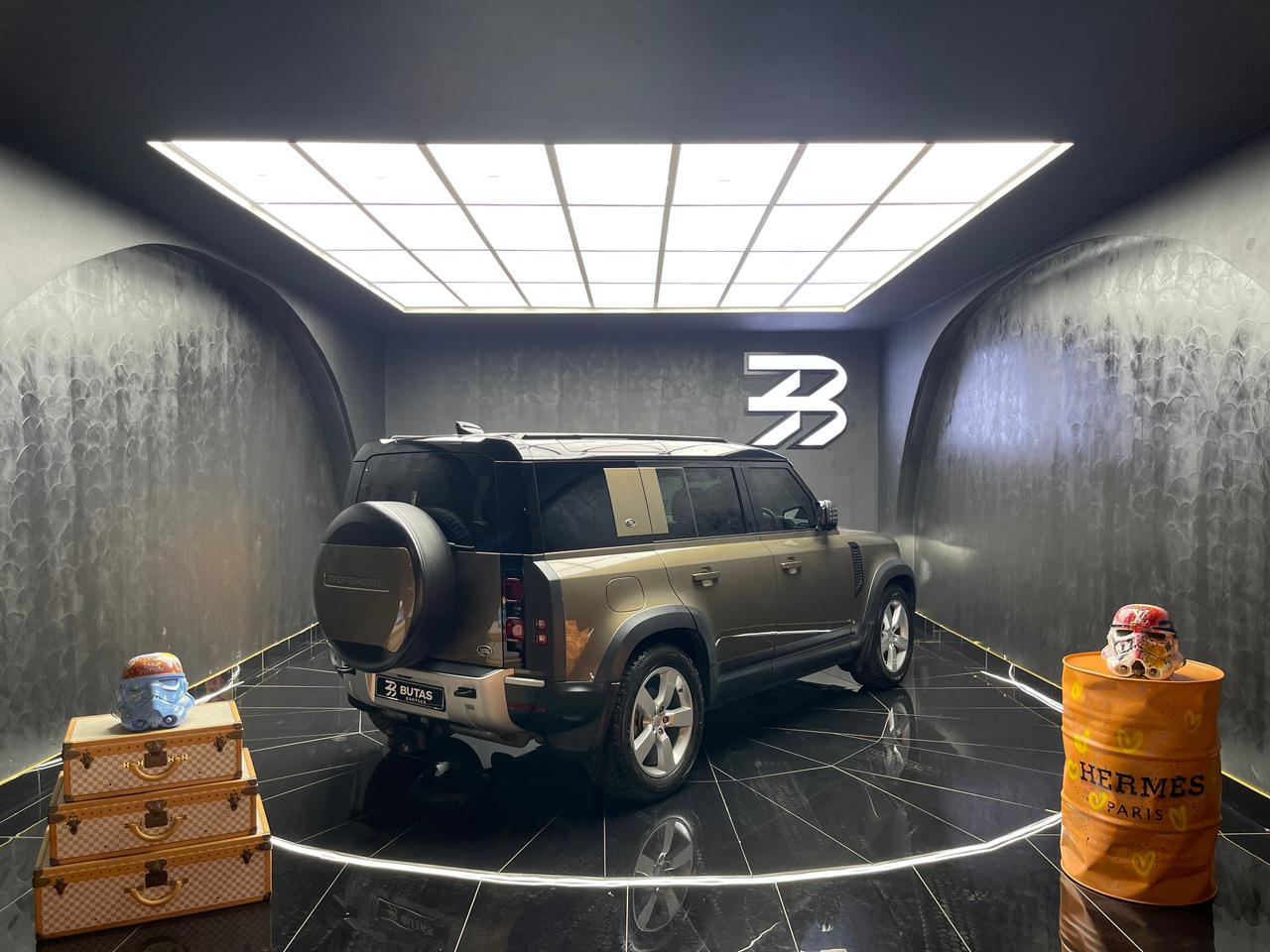 Land Rover Defender D240 First Edition