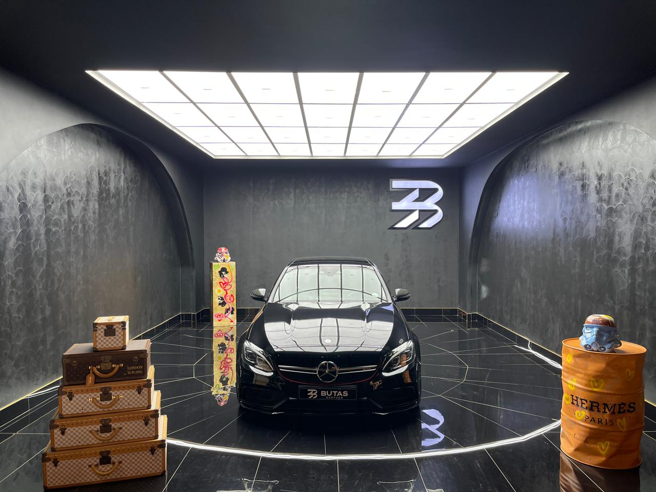 Mercedes-AMG C-Class C63 Edition 1