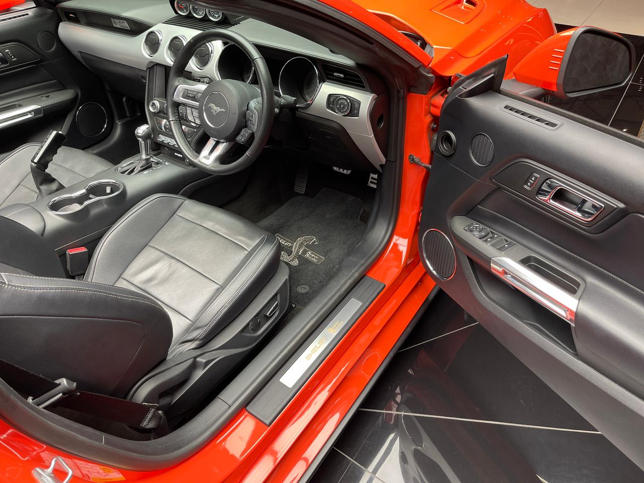 Ford Mustang Shelby Super Snake 5.0 Convertible