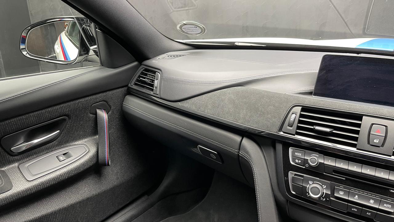 2017 BMW M4 DTM Champion Edition