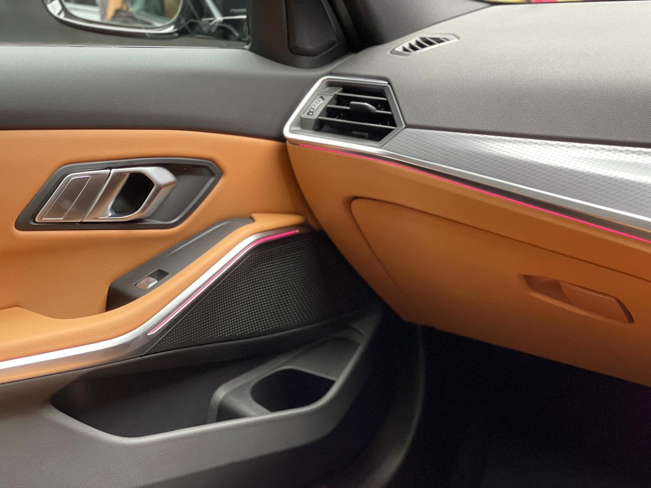 2025 BMW 320i M Sport Pro